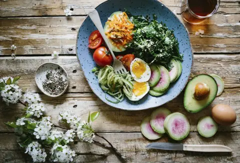 Calories par jour, besoins et dépenses expliqués